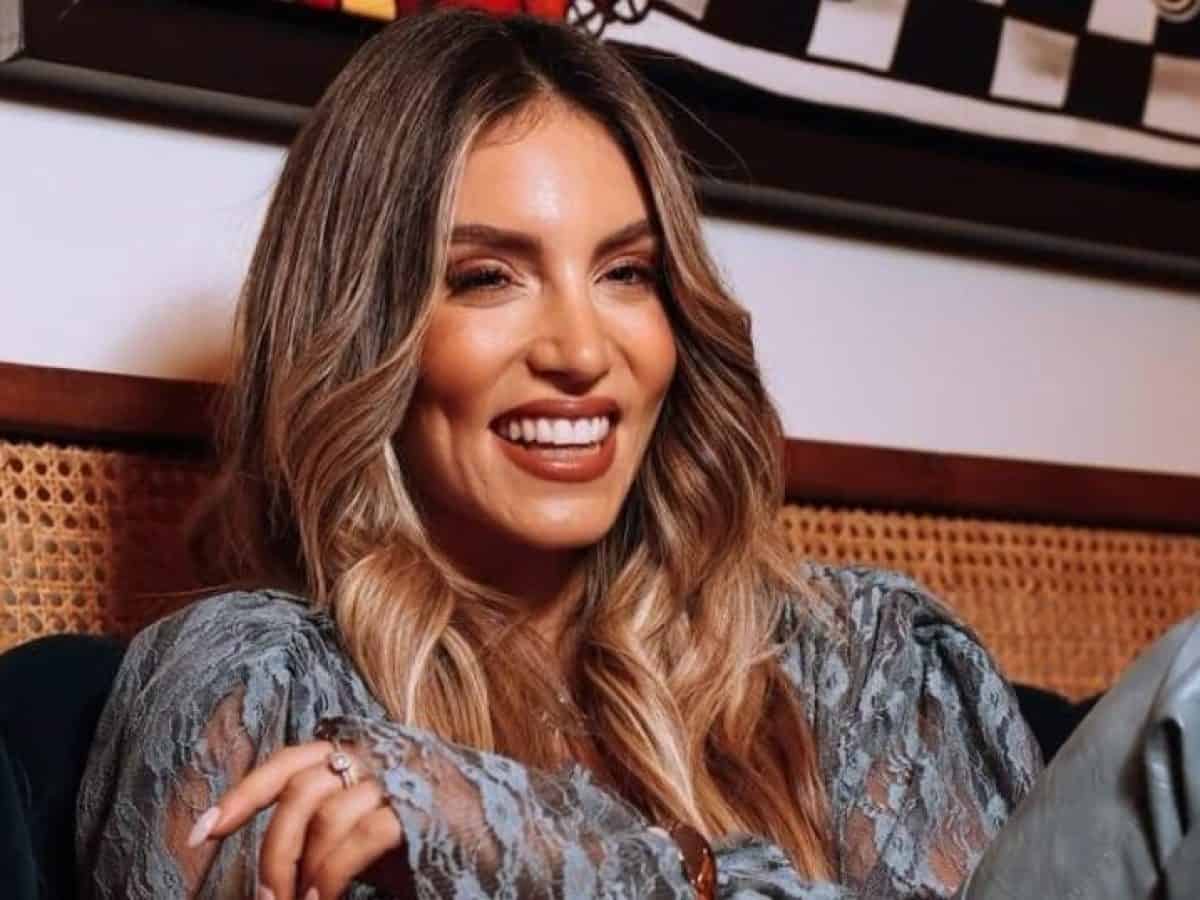 Οικονομάκου: Η οικογενειακή φωτογραφία από το χριστουγεννιάτικο ρεβεγιόν