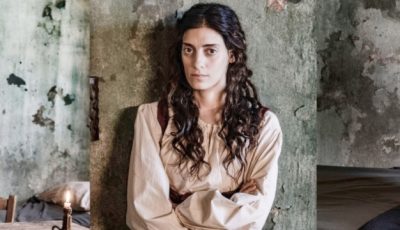 tvneai-Αthoi-ena-erotiko-trigono