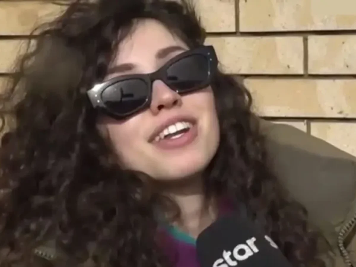 Είμαι τελείως αντιτηλεοπτική, η κόντρα τηλεόρασης και Υoutube είναι μόνο στο μυαλό του Γιώργου Λιάγκα