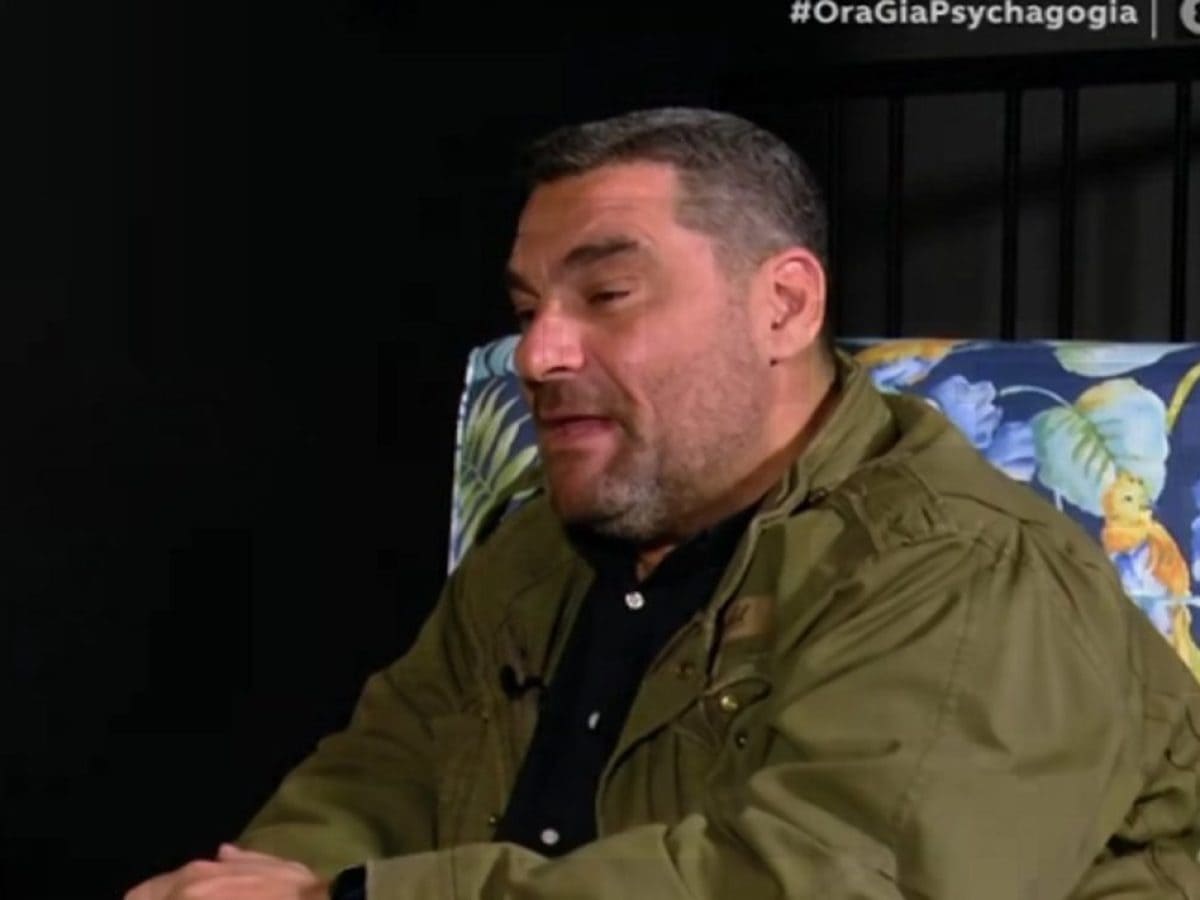 Μάνος Νιφλής για Ελισάβετ Μουτάφη: «Τρώει βρισίδι από haters για τον ρόλο της»