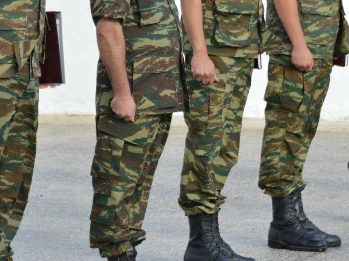 Χειροπέδες σε στέλεχος των Ενόπλων Δυνάμεων για κατασκοπεία