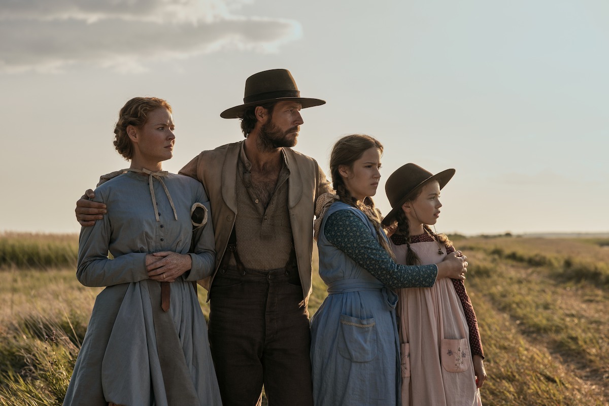 mikro-spiti-sto-livadi-netflix