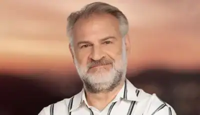 gia-sena-tasos-giannopoulos-alpha
