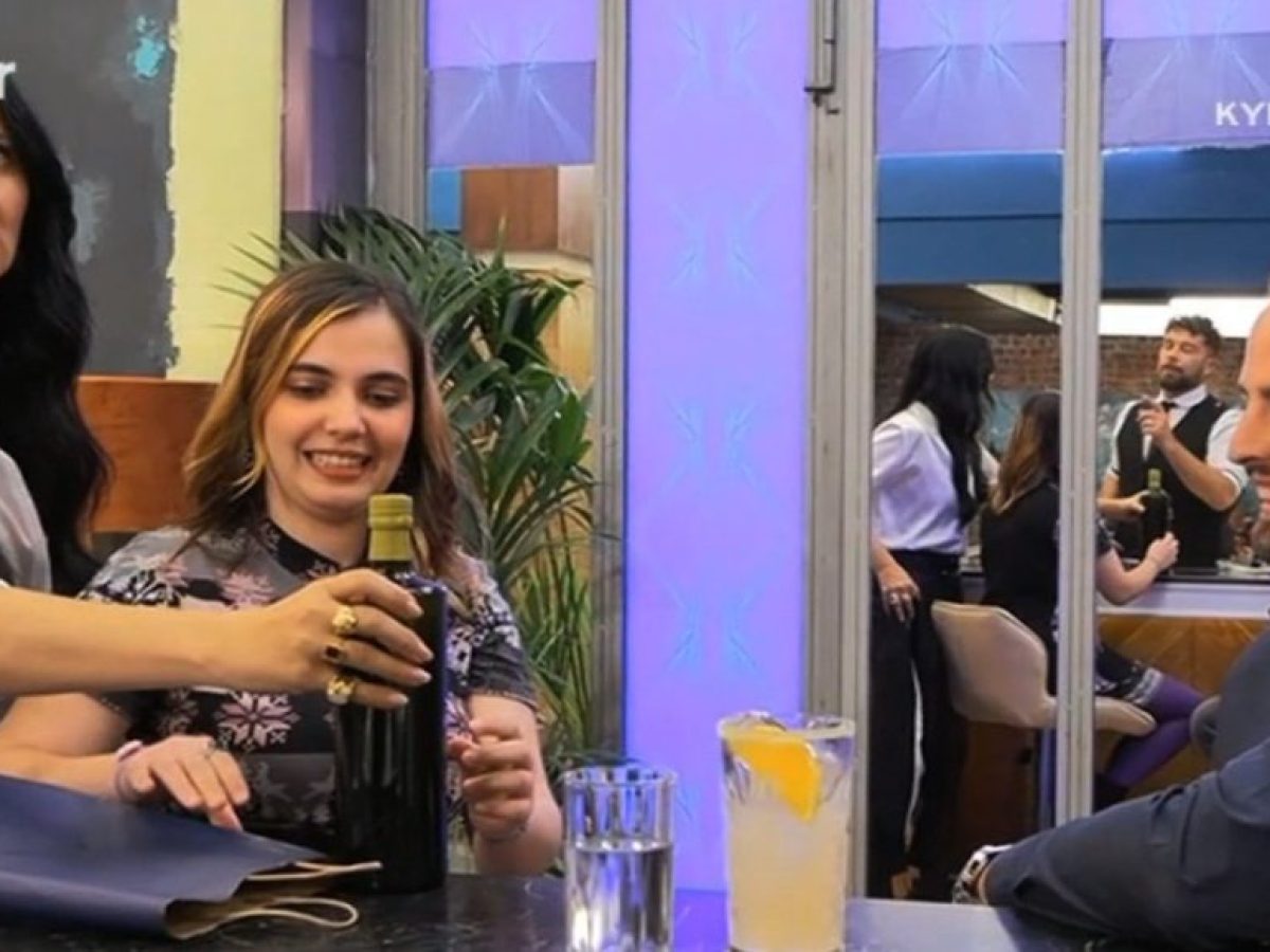 First Dates: &Pi;&epsilon;&tau;&sigma;ό&kappa;&omicron;&mu;&mu;&alpha; &sigma;&tau;&omicron; &Chi; &ndash; &laquo;&Beta;ά&lambda;&epsilon; &epsilon;&sigma;ύ &tau;&omicron; &lambda;ά&delta;&iota; &Gamma;&alpha;&rho;&gamma;&alpha;&lambda;&iota;ά&nu;&omega;&nu;, &nu;&alpha; &beta;ά&lambda;&epsilon;&iota; &alpha;&upsilon;&tau;ή &tau;&omicron; &lambda;ά&delta;&iota; &alpha;&pi;ό &tau;&alpha; &mu;&alpha;&lambda;&lambda;&iota;ά &tau;&eta;&sigmaf; &kappa;&alpha;&iota; &nu;&alpha; &chi;@&sigma;&tau;&epsilon;ί&tau;&epsilon; &sigma;&tau;&omicron; &tau;ά&lambda;&iota;&rho;&omicron;!&raquo;