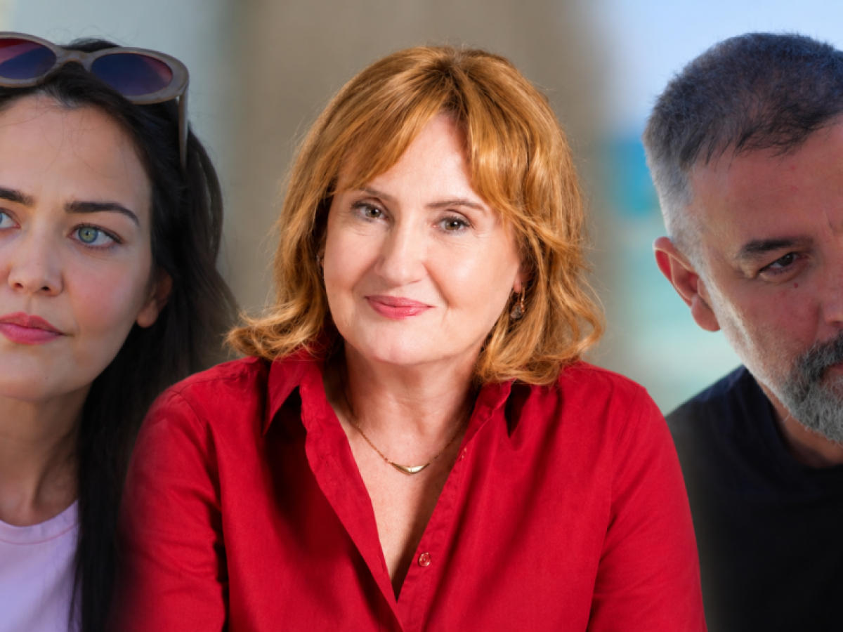 &Delta;&upsilon;&omicron; &mu;&alpha;ύ&rho;&alpha; &pi;&omicron;&upsilon;&kappa;ά&mu;&iota;&sigma;&alpha; spoiler: &laquo;&Chi;&alpha;&mu;ό&sigmaf;&raquo; &mu;&epsilon; &Mu;&alpha;&rho;&omicron;&upsilon;&sigma;ώ &kappa;&alpha;&iota; &Mu;&alpha;&nu;&omicron;ύ&sigma;&omicron; &ndash; &laquo;&Mu;&alpha;&kappa;&rho;&iota;ά &alpha;&pi;ό &tau;&eta;&nu; &kappa;ό&rho;&eta; &mu;&omicron;&upsilon;, &alpha;&lambda;ή&tau;&eta;!&raquo;
